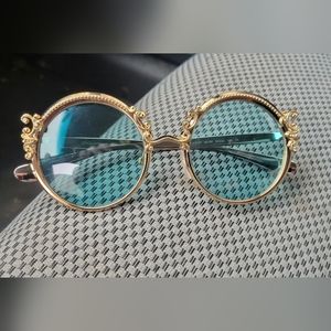New Dolce and gabbana sunglasses